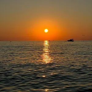 Elegance Sea View In Orbi City باتومي